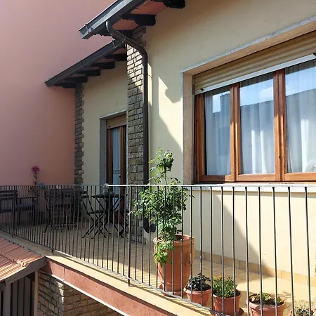 Chianti House *